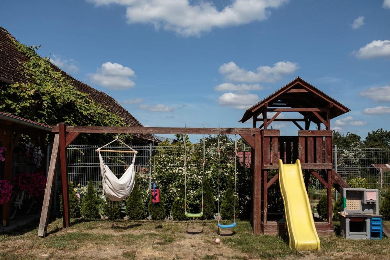Agroturystyka Pod Debem Łagów Exteriér fotografie